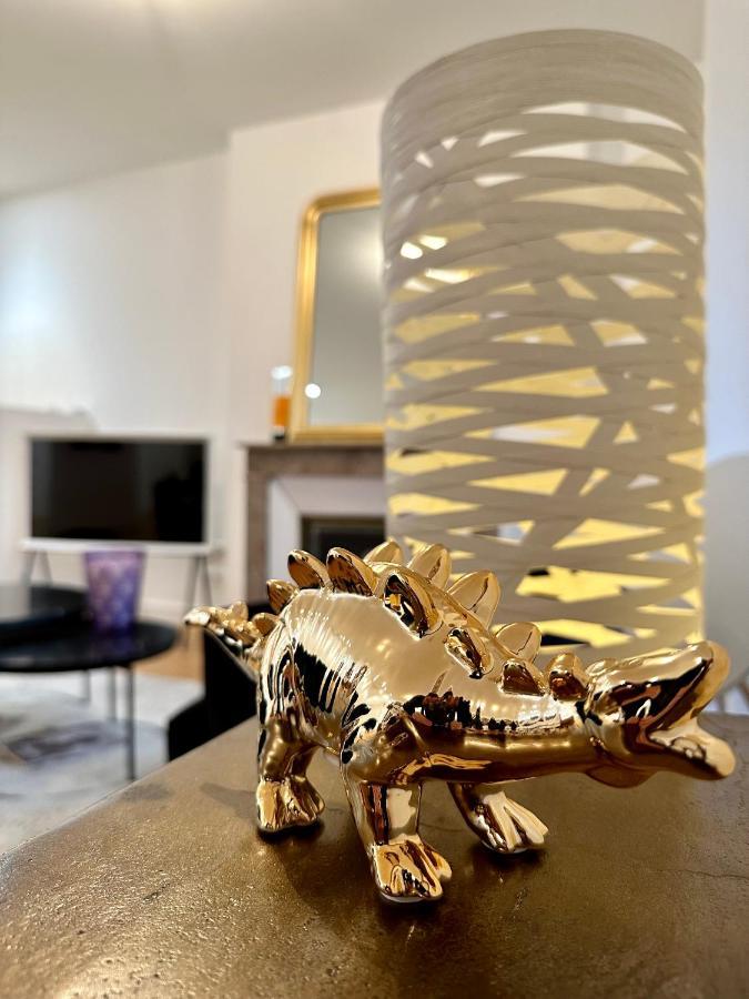 Bel Appartement Avec Parking Au Coeur De Reims Exteriör bild